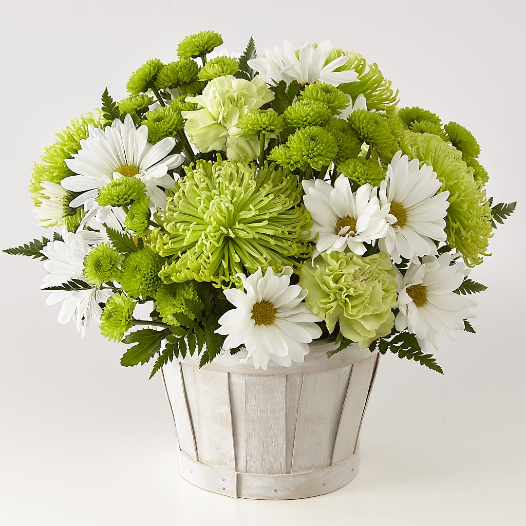 Lucky Charm Basket (Standard) – BRAD'S FLORIST, Paris IL