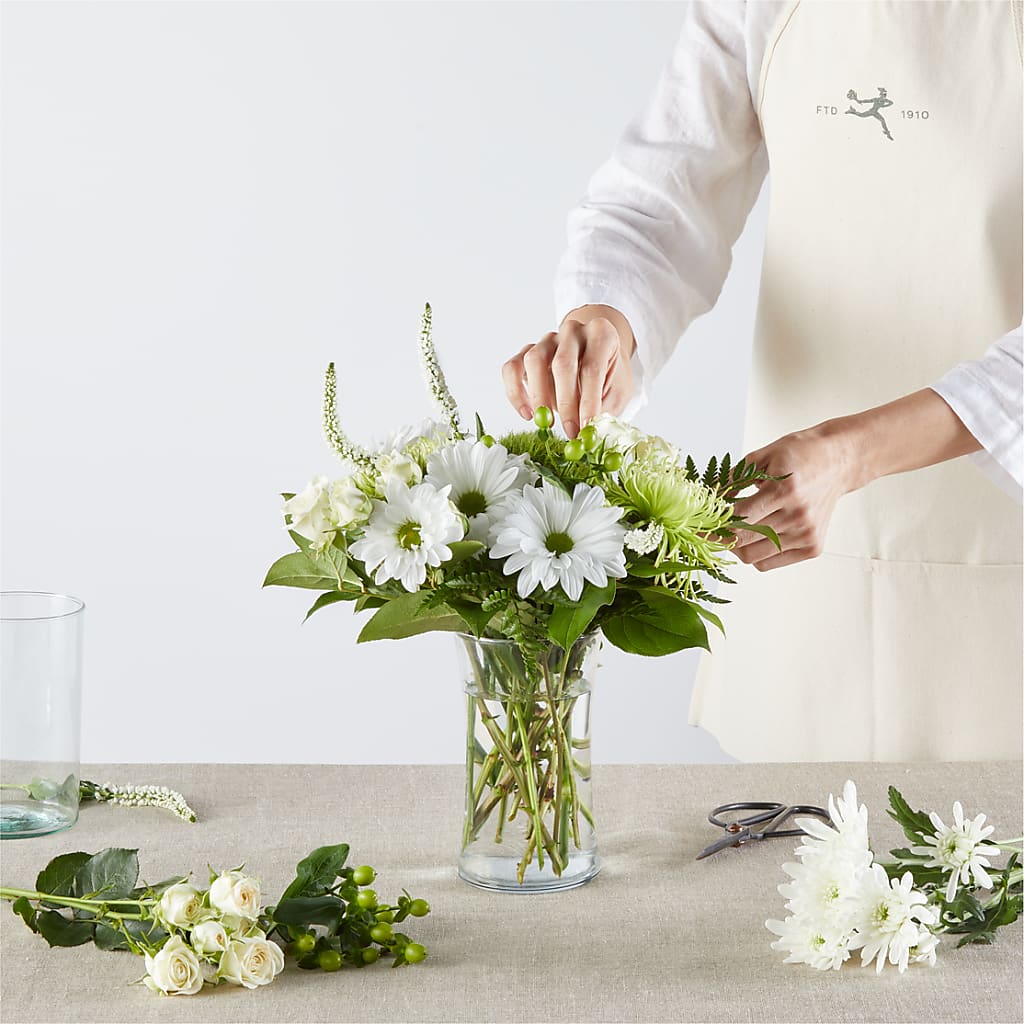 Irish Garden - A Florist Original – BRAD'S FLORIST, Paris IL