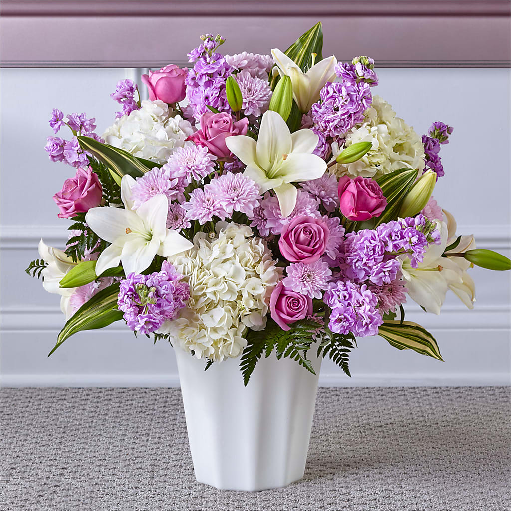 Heaven Sent Floor Basket – BRAD'S FLORIST, Paris IL