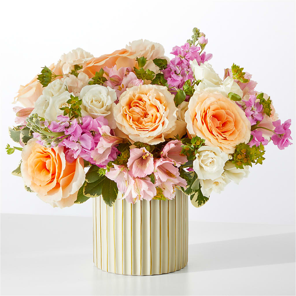 Paradise Bouquet with Ivory Vase – BRAD'S FLORIST, Paris IL