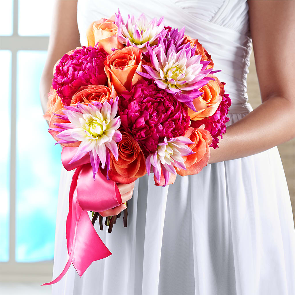 New Love Bouquet – BRAD'S FLORIST, Paris IL