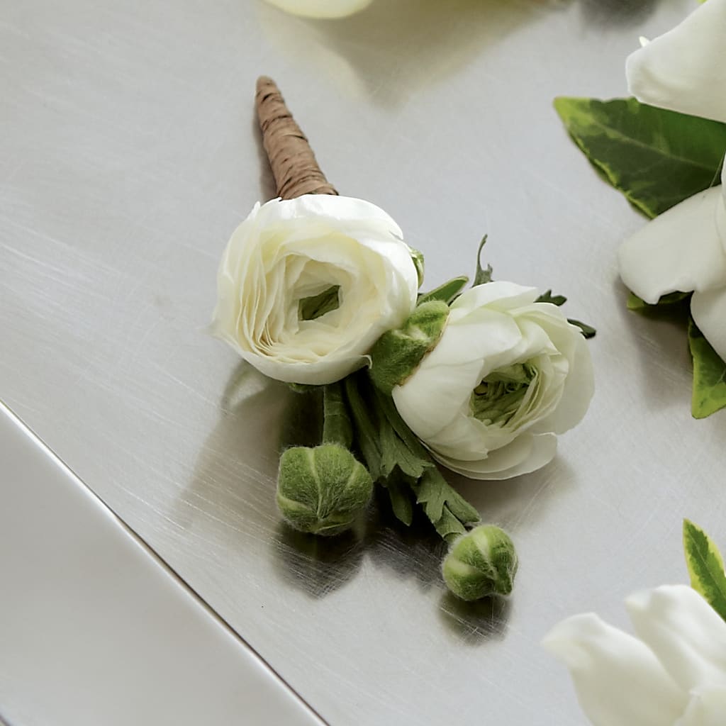 White Ranunculus Boutonniere – BRAD'S FLORIST, Paris IL