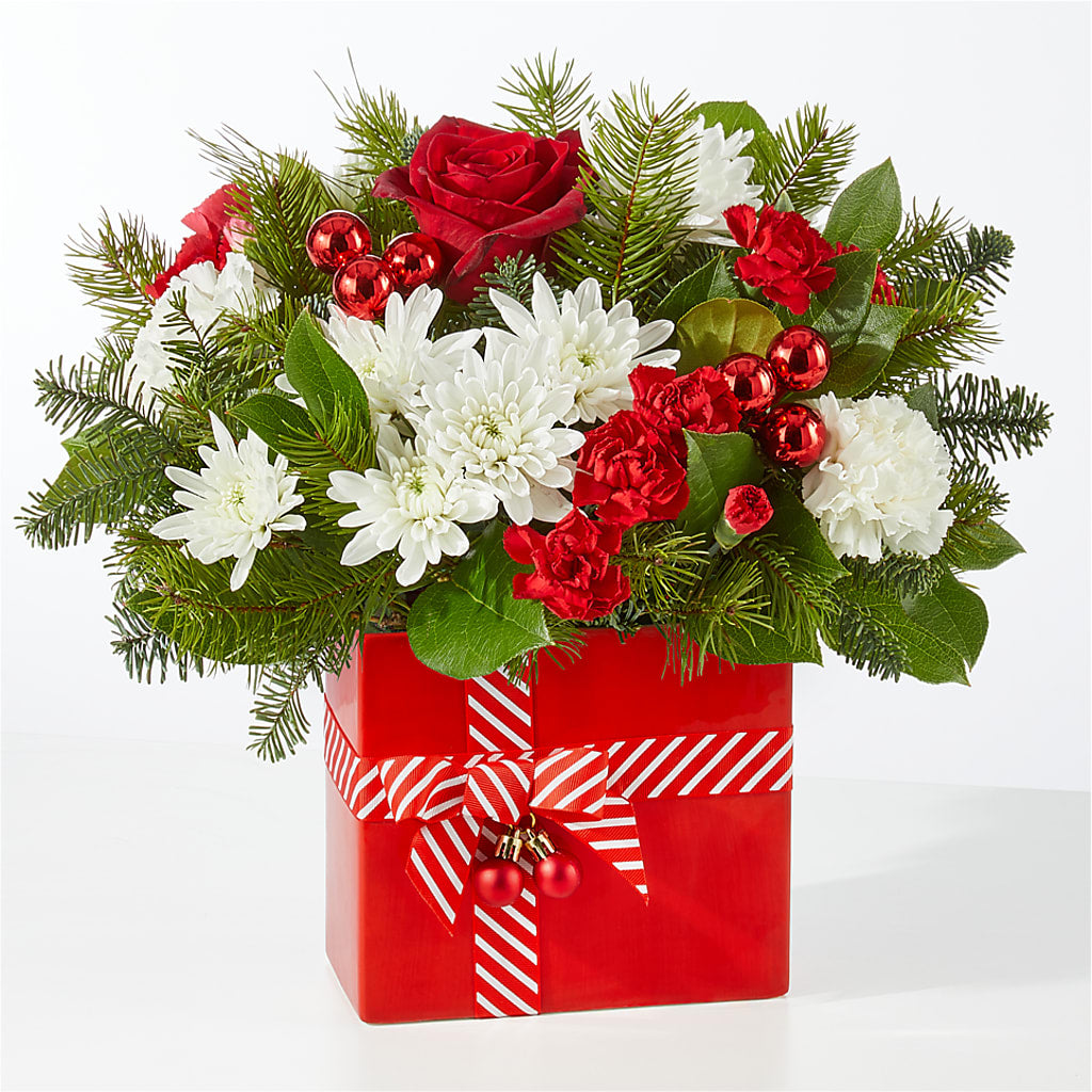 Presents Under the Tree Bouquet – BRAD'S FLORIST, Paris IL