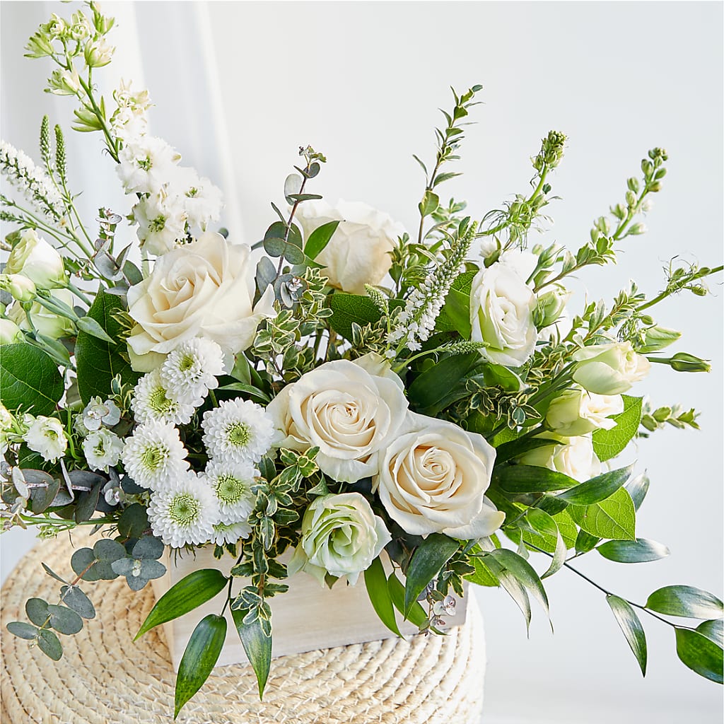 Cashmere Bouquet – BRAD'S FLORIST, Paris IL