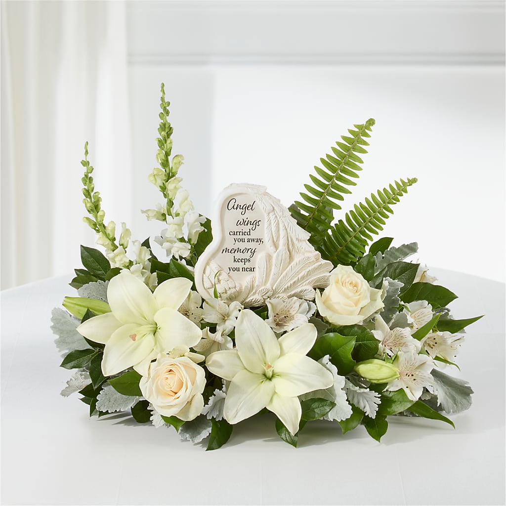 Holding You Close Arrangement – BRAD'S FLORIST, Paris IL