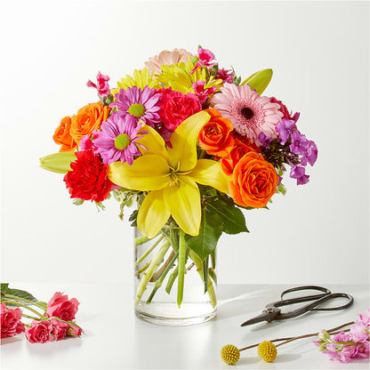 Cue the Confetti - A Florist Original – BRAD'S FLORIST, Paris IL