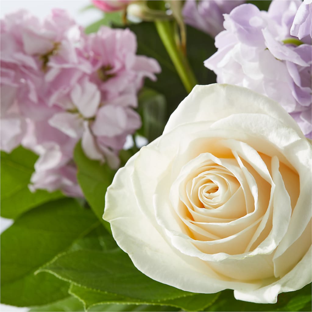 Springtime Spritz Bouquet – BRAD'S FLORIST, Paris IL