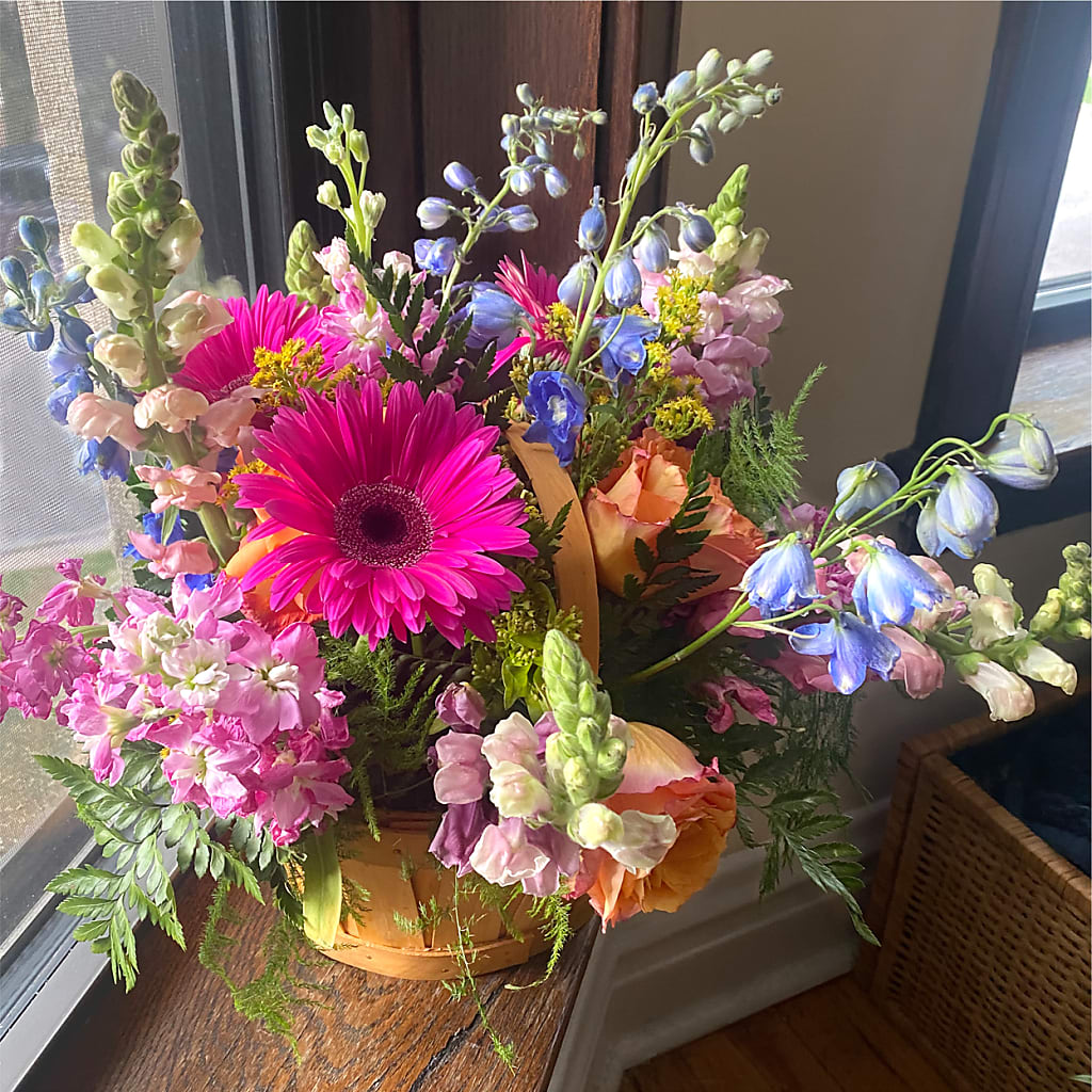 Garden of Life Basket – BRAD'S FLORIST, Paris IL