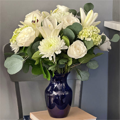 Snowy Dreams Bouquet – BRAD'S FLORIST, Paris IL