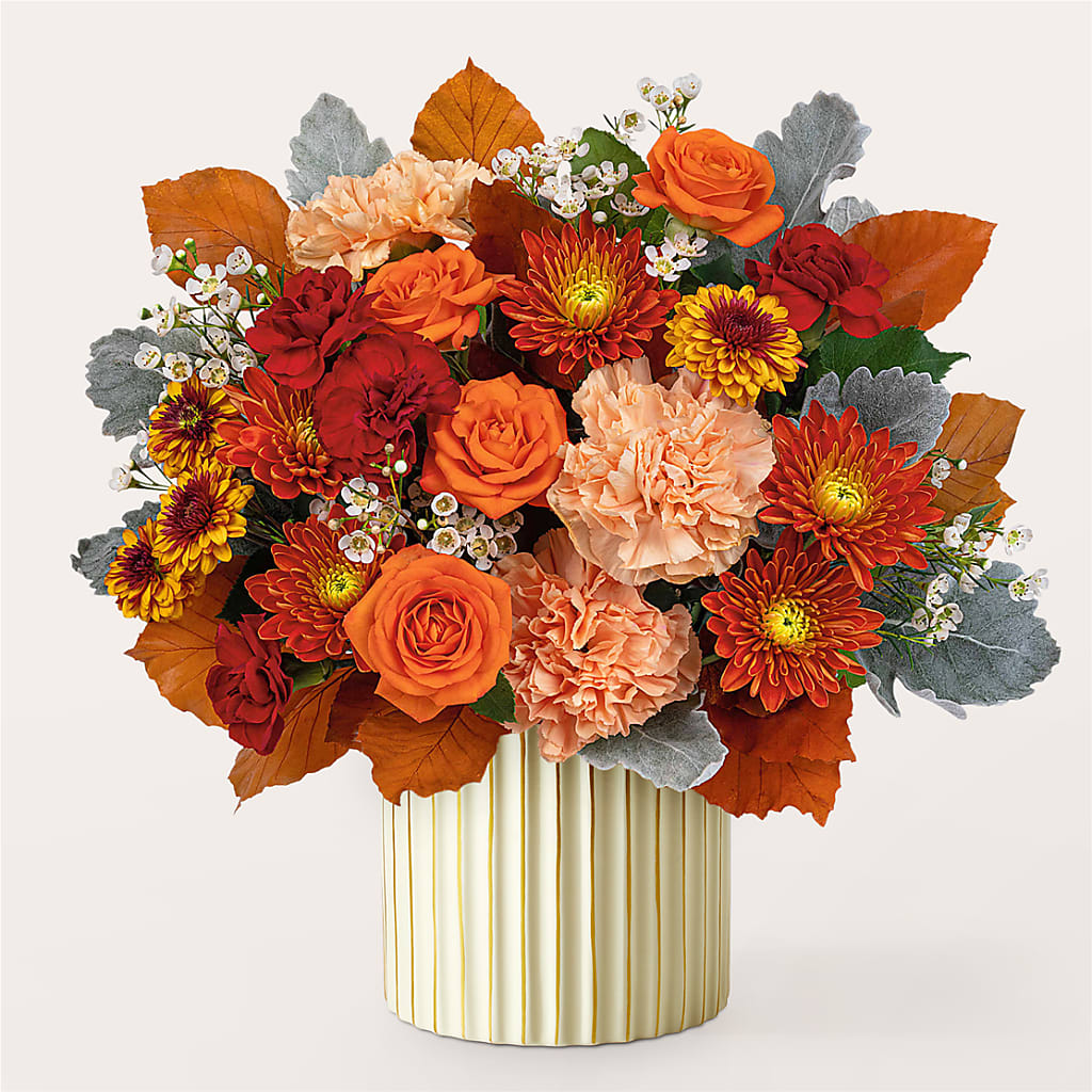 Merlot Bouquet with Ivory Vase – BRAD'S FLORIST, Paris IL