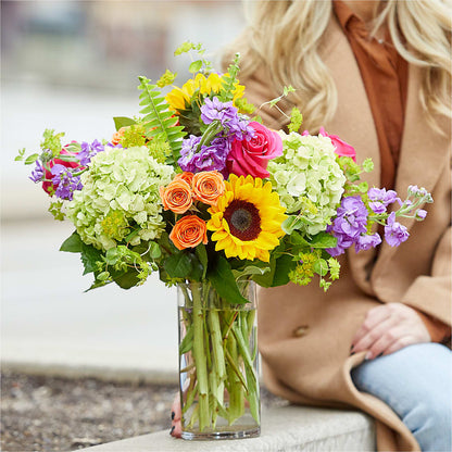Vibrant Greetings Bouquet – BRAD'S FLORIST, Paris IL