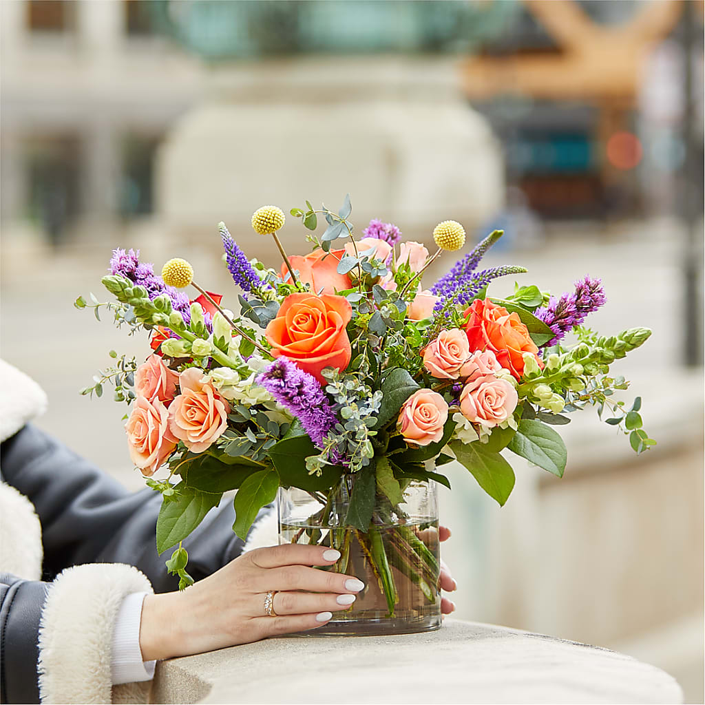 The Standout Bouquet – BRAD'S FLORIST, Paris IL