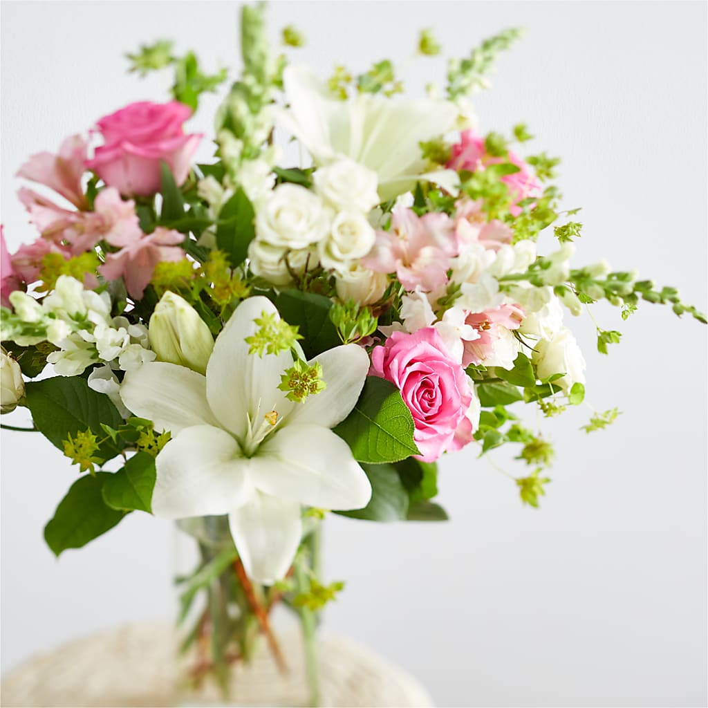 Fondly Bouquet – BRAD'S FLORIST, Paris IL