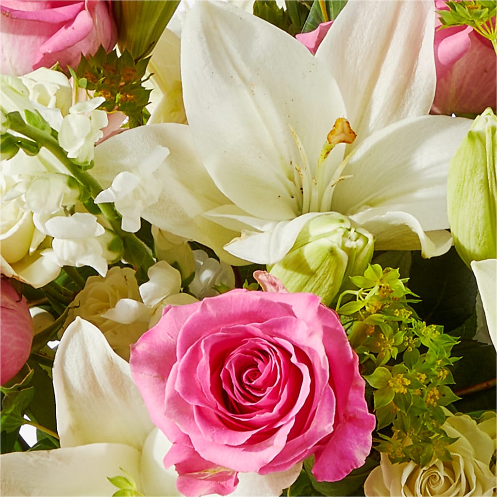 Fondly Bouquet – BRAD'S FLORIST, Paris IL