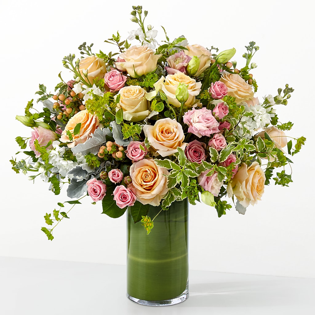 The Glamour Shot – BRAD'S FLORIST, Paris IL